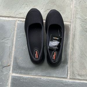 Size 11 SafeTstep Slip-Resistant Flats | NWT